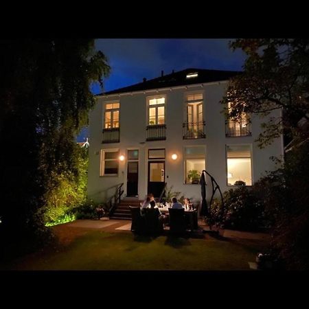 In The Old City Centre Of Edam, Unique Apartment. Bagian luar foto