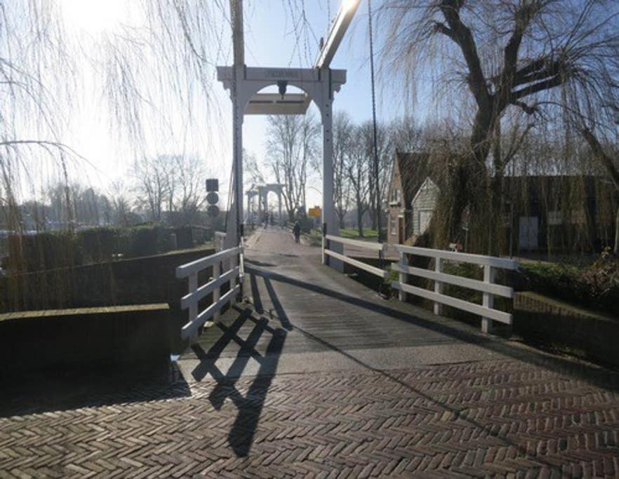 In The Old City Centre Of Edam, Unique Apartment. Bagian luar foto