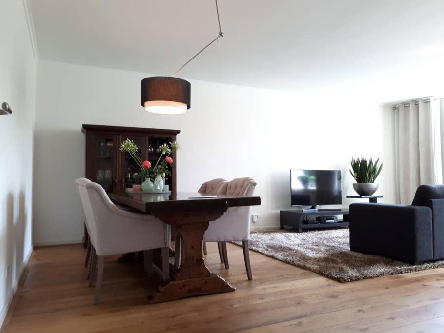 In The Old City Centre Of Edam, Unique Apartment. Bagian luar foto